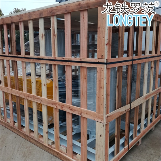 羅茨風機發(fā)貨包裝.jpg 羅茨風機發(fā)貨包裝.jpg