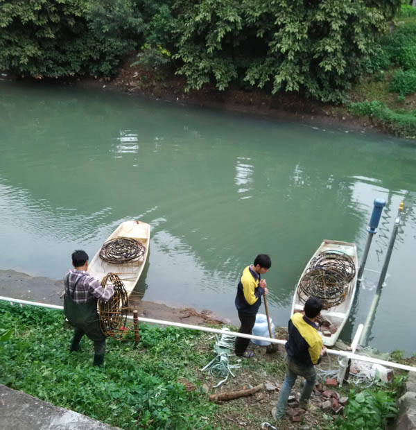 廣東佛山某河道沉水風機安裝現(xiàn)場.jpg